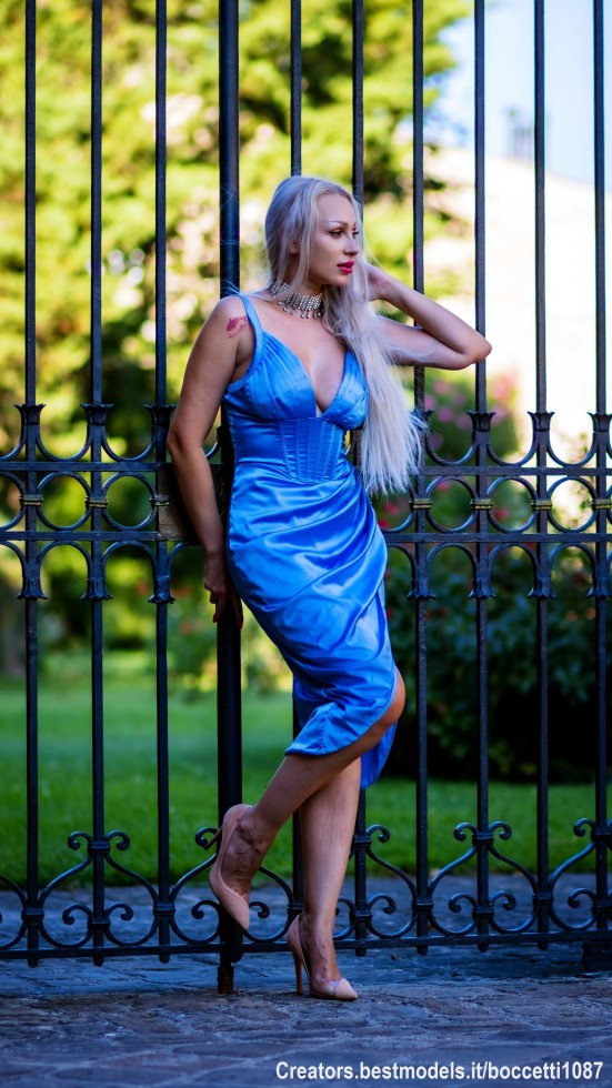 ..l'eleganza deve essere la giusta combinazione di distinzione, naturalezza, cura e semplicità..