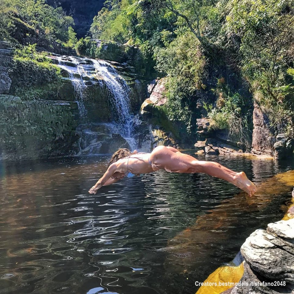 Un giorno alla cascata